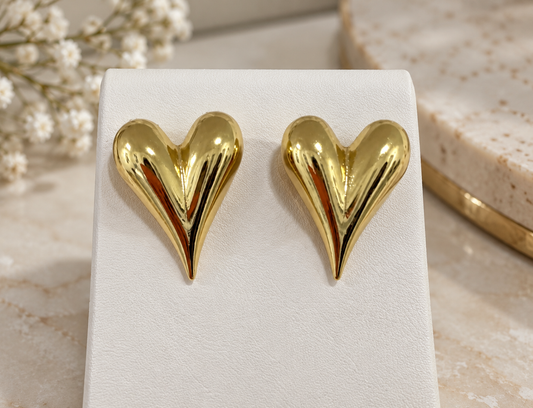 Aretes de corazón ( cierre de poste )